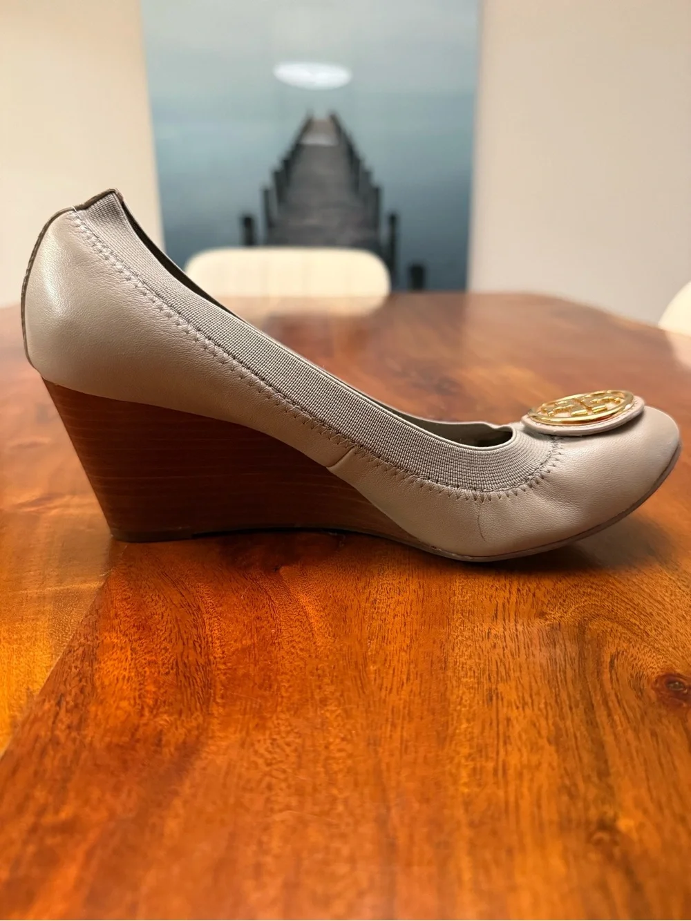 Tory Burch Gray/Taupe Leather Logo Round-Toe Wedges with Gold Emblem - Size 8